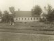 Gården i Harreskov - stuehuset set fra havesiden - fotoet er fra ca. 1914. 